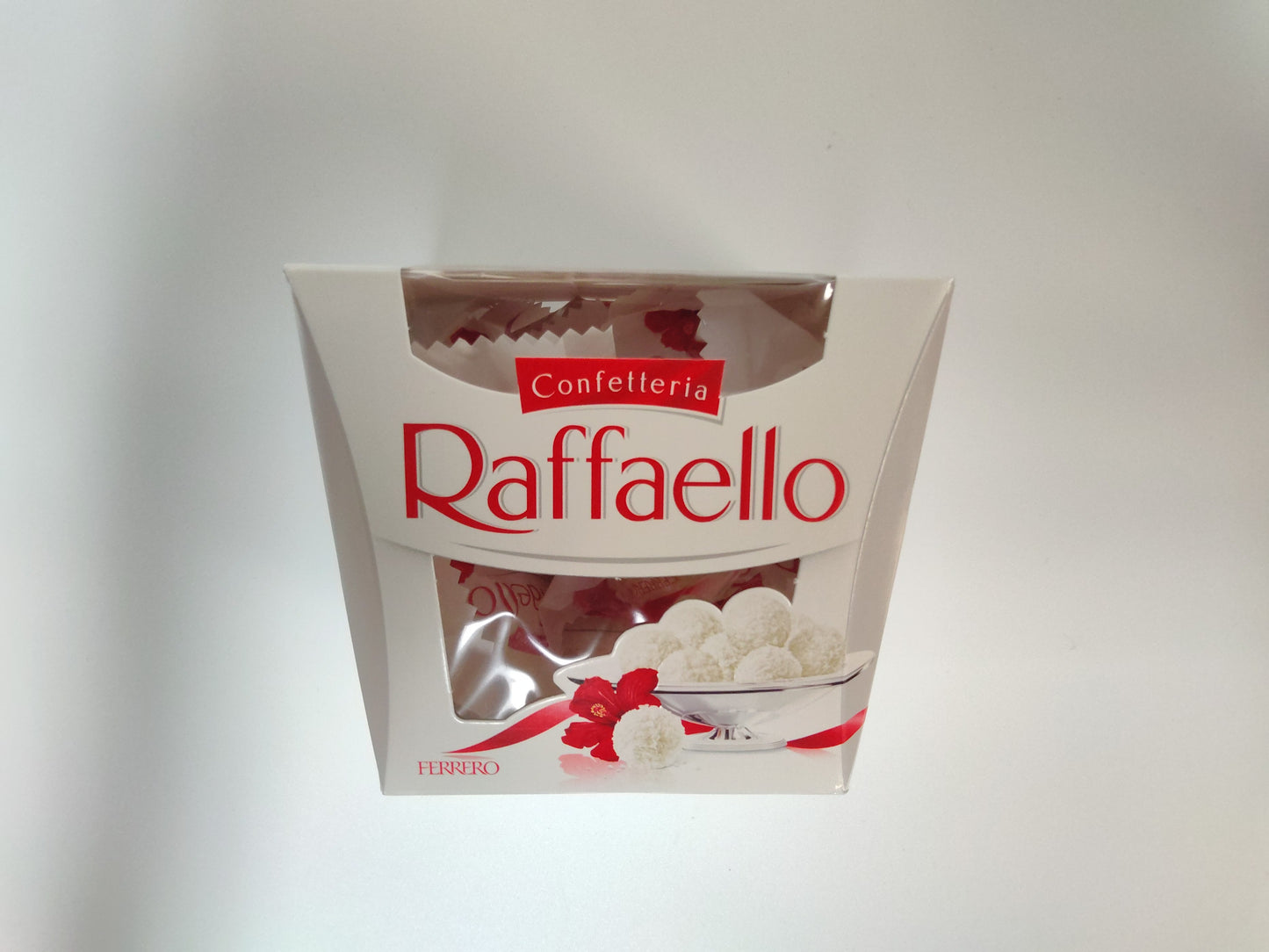 Ferrero Raffaello, 5.3 oz (150g)