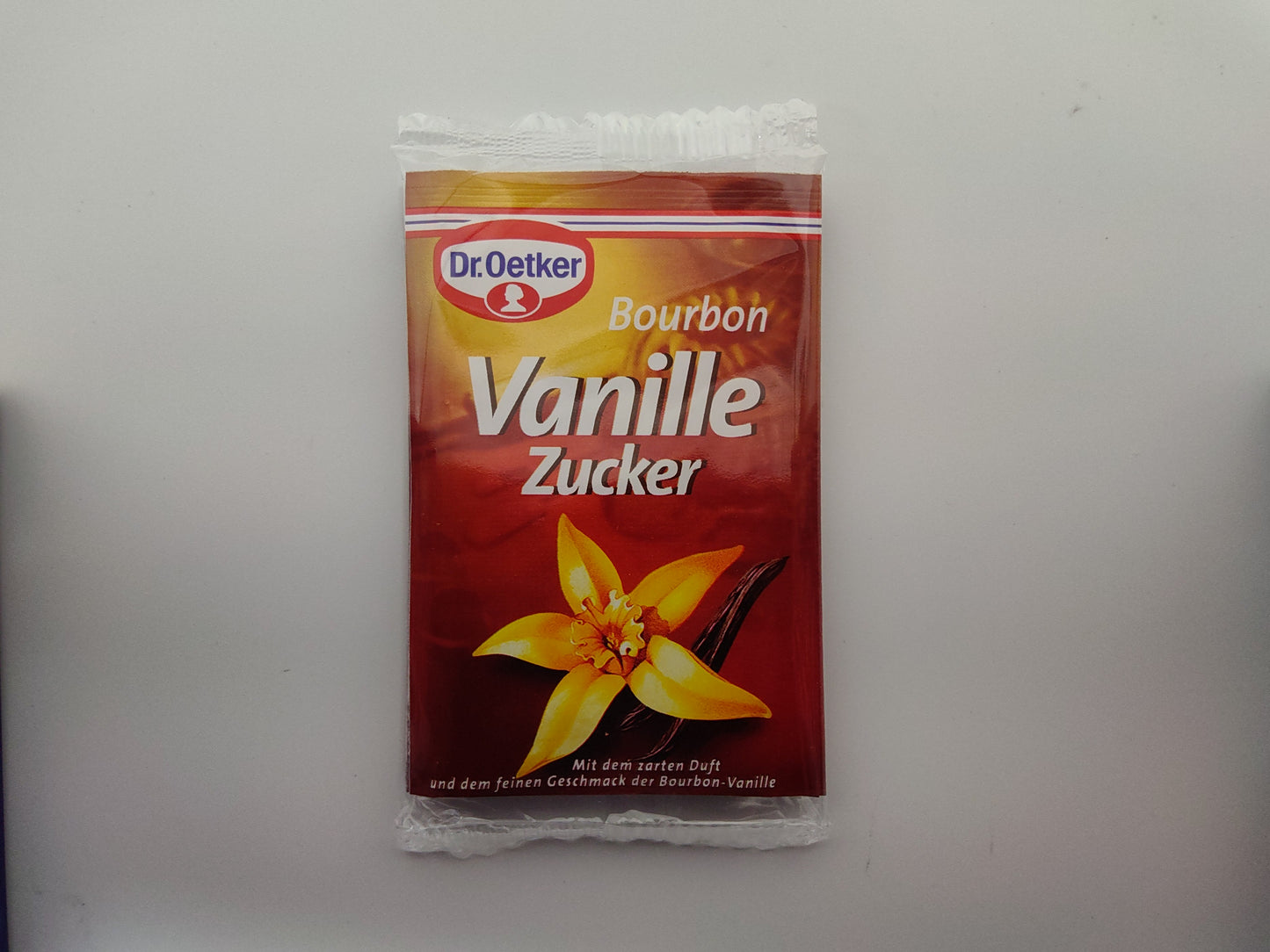 Dr. Oetker Bourbon Vanilla Sugar, 0.88 oz (25g)