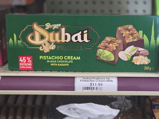 Bergen Dubai-Style Pistachio Cream Pralines – Milk Chocolate with Kadayif (240g)